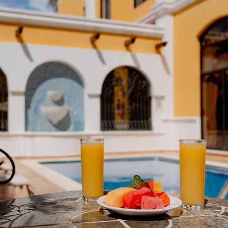 Hotel Plaza Campeche Kültér fotó