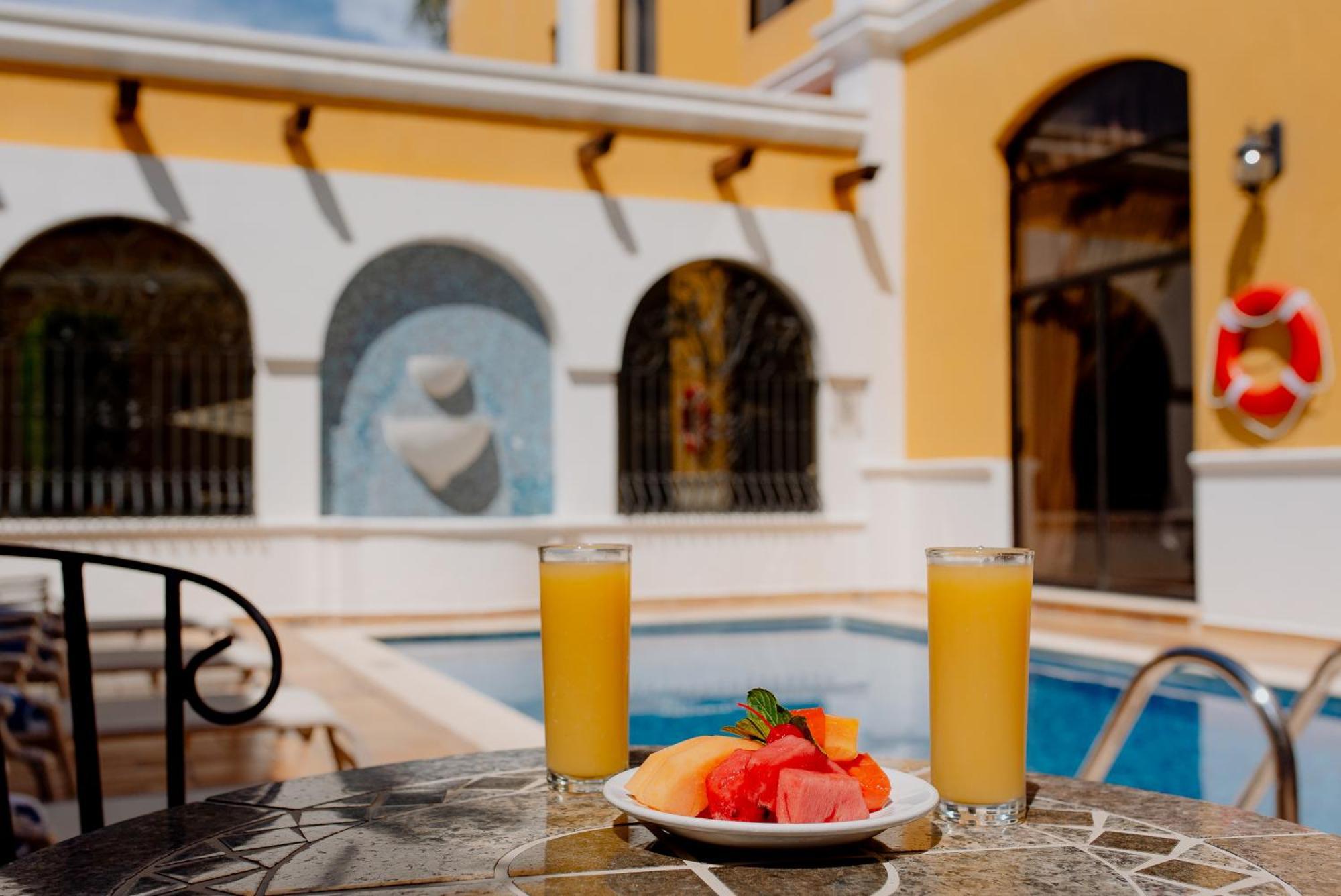 Hotel Plaza Campeche Kültér fotó