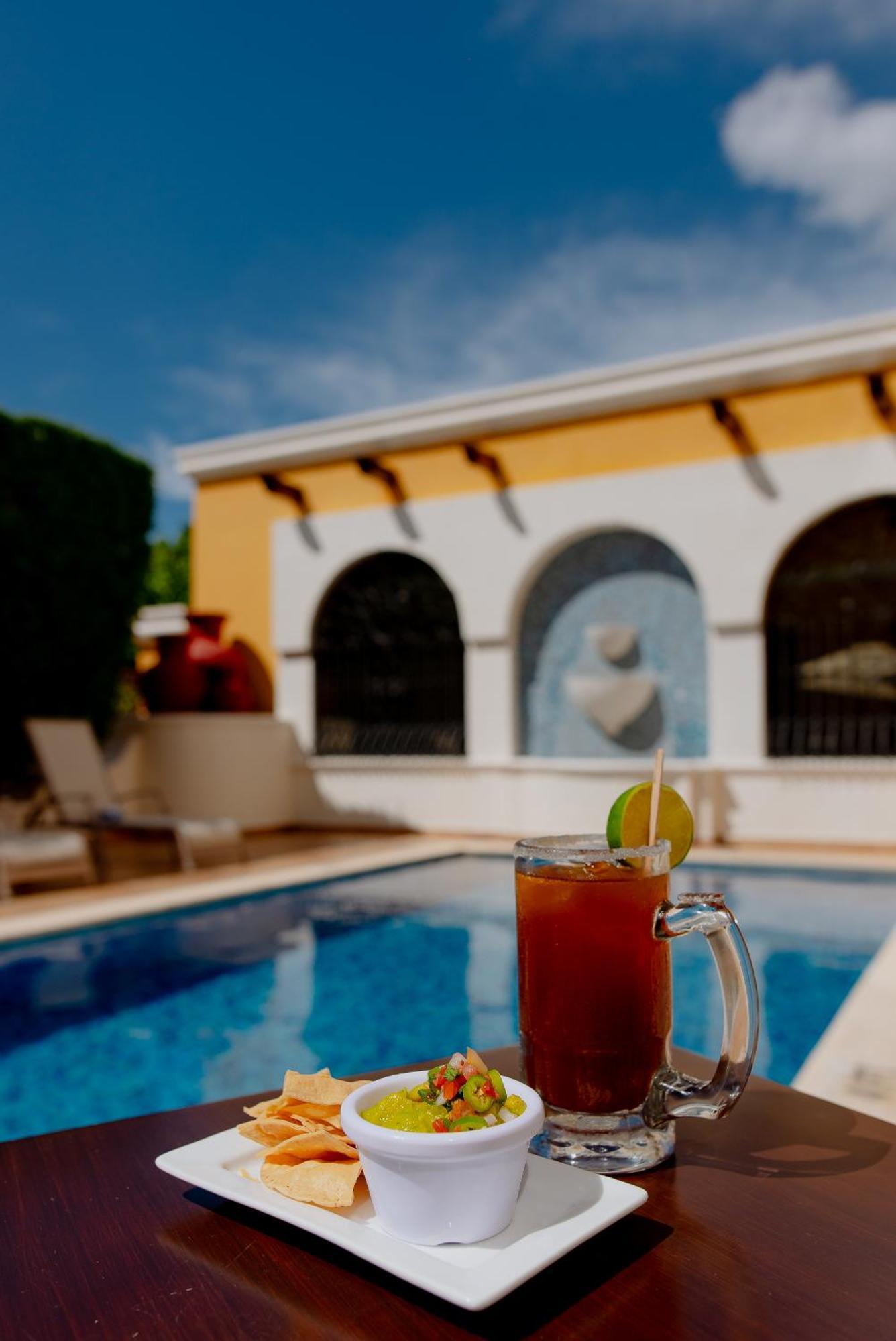 Hotel Plaza Campeche Kültér fotó